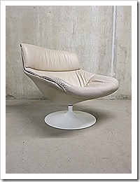 Artifort swivel chair lounge chair Geoffrey Harcourt F522