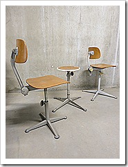industrial drawing chair stook '50's Ahrend de Cirkel Friso kramer tekenkruk