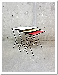 Mid century design miniset Pilastro nesting tables