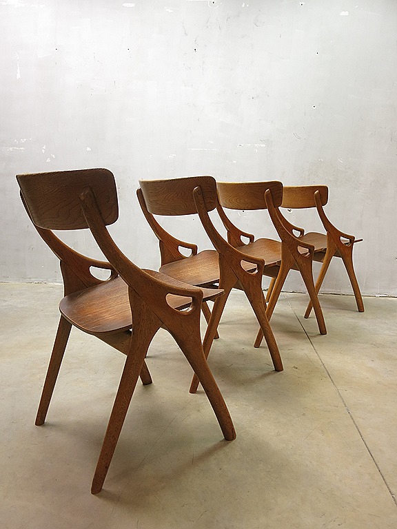 Deense design eetkamer stoelen Hovmand Olsen, Danish vintage design dinner chairs H.Olsen | Bestwelhip