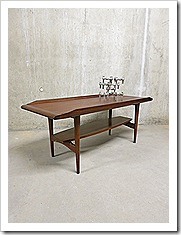 Mid century salontafel Deense stijl coffee table Danish style