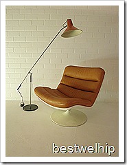 Artifort F978 Geoffrey Harcourt kuipstoel fauteuil chair