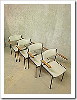 eetkamer stoelen industrieel vintage design Martin Visser Spectrum chairs industrial