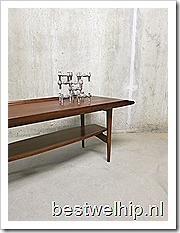 retro vintage houten salontafel tafel Deense stijl coffee table mid century design vintage Danish style