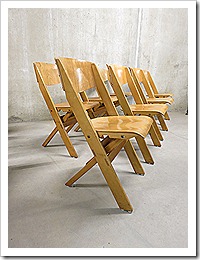 Vintage houten klapstoelen / wooden folding chairs