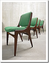 Mid century vintage design dining chairs, vintage design eetkamerstoelen Deense stijl