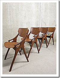 Deense vintage design H.Olsen eetkamer stoelen, Danish vintage chairs H.Olsen