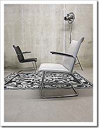 Gispen de wit vintage buisframe stoelen, lounge chairs tube chairs Dutch design