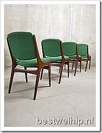 Mid century vintage design dining chairs, vintage design eetkamerstoelen Deense stijl