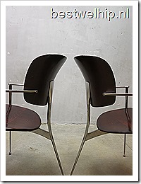 Spaanse design eetkamerstoelen Andrea chair, design dinner chairs Andrea chair Josep LLusca