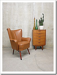 cocktail stoel club fauteuil cocktail chair Artifort rock a billy chair fifties