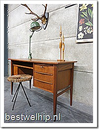 Danish desk mid century vintage design bureau