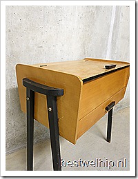 Vintage retro naaibox bijzettafel side table