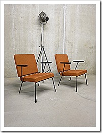 Wim Rietveld & Cordemeijer, Gispen vintage Industrial lounge chairs