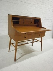 scandinavisch vintage secretaire, vintage design bureau, secretary desk