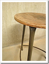 industrial vintage stool, industriele kruk Arend de Cirkel