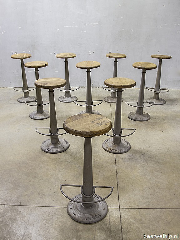 geestelijke gezondheid stem Gewond raken Vintage barkrukken atelierkruk Necchi industrieel, industrial factory  stools | Bestwelhip