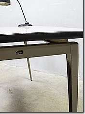 Industrieel vintage design buro Marko, Industrial writing desk Marko