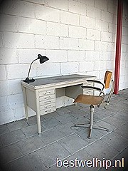 Industrieel vintage bureau desk Industrial Gispen 