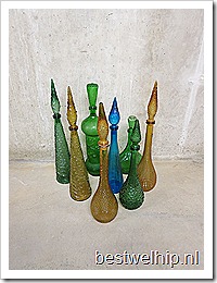 vintage design karaf decoratieve fles gekleurd Italiaans glas 